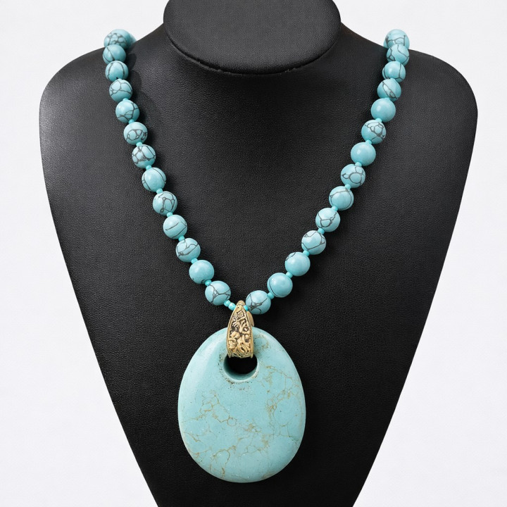Collier Pendentif Goutte Turquoise Élégant et Vivant