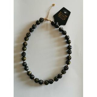 Collier en acier inoxydable et de perles acryliques, élégance et desing moderne